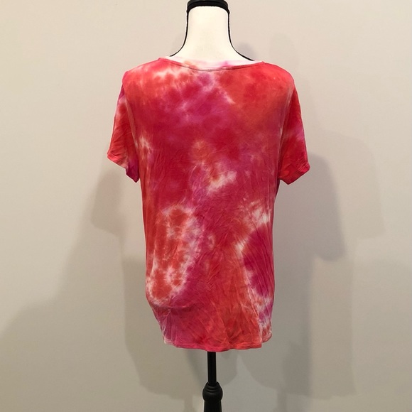 ✨HP✨Time and Tru Tie Dye Maternity Tee - Picture 3 of 3